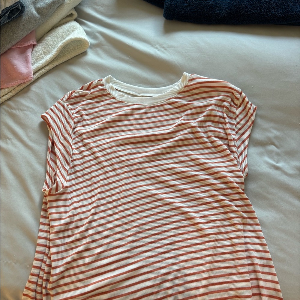 American Eagle Outfitters Red and White Striped Tee